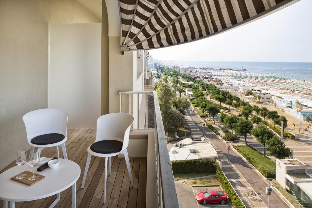 Luxury Suites Collection - Milano 33 Riccione Eksteriør bilde